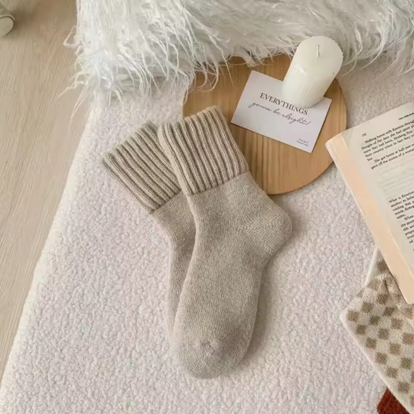 Lot de 5 paires de bas d’hiver en laine pour femme – Chauds, doux et relaxants | Élanor - Arctika™