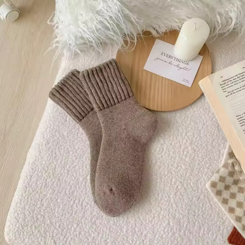 Lot de 5 paires de bas d’hiver en laine pour femme – Chauds, doux et relaxants | Élanor - Arctika™